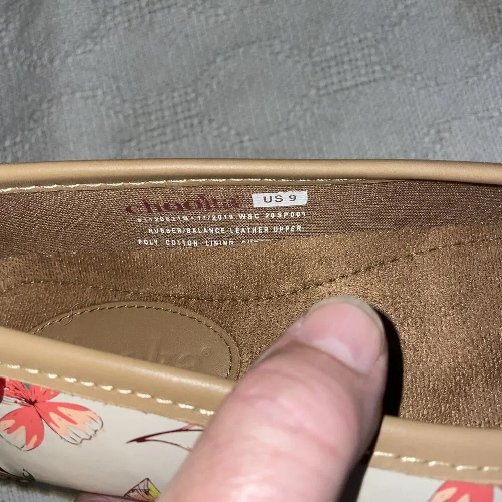 Chooka Women’s Rain Shoes Size 9 M Beige Floral Outdoors Weather Comfort